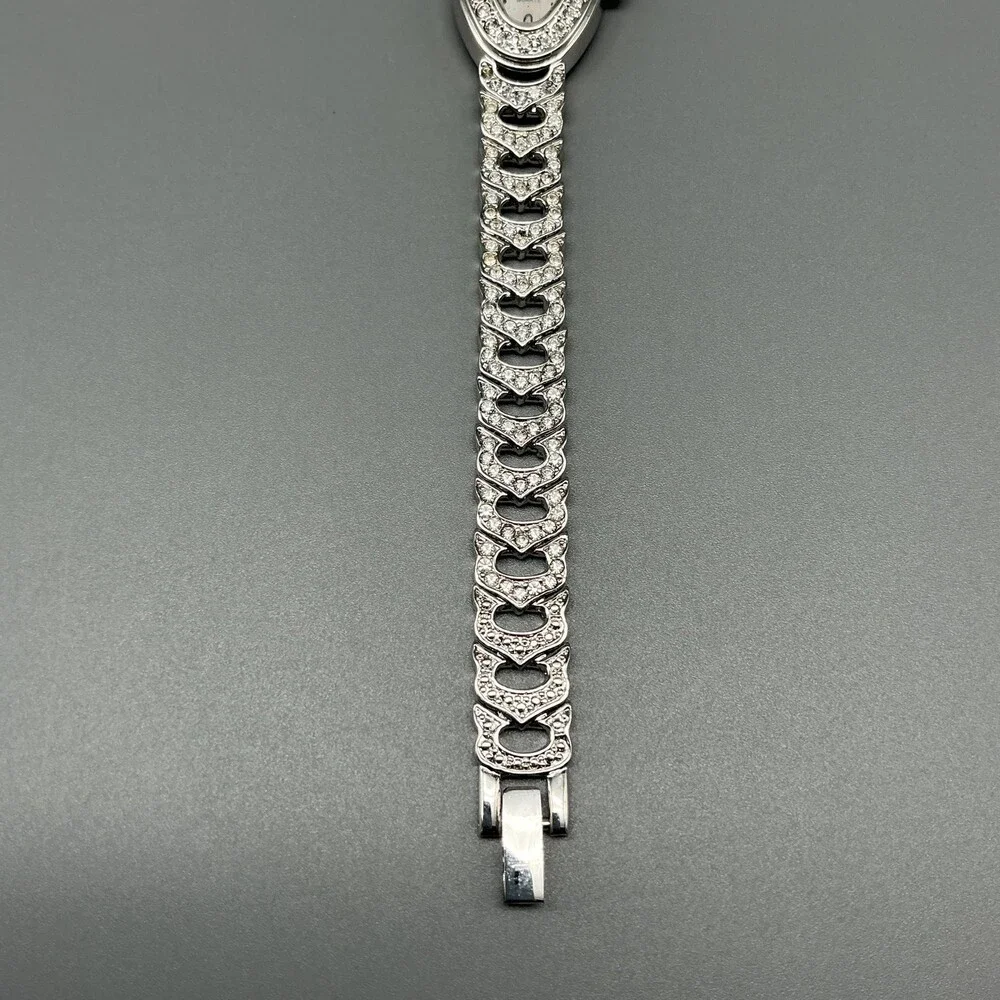 Xanadu Womens Watch 18mm Oval Dial Silver Tone Crystal Dress New Battery 7.25